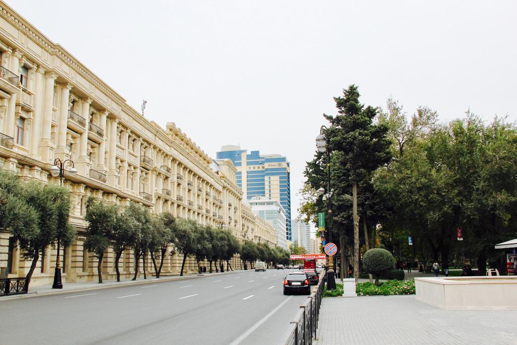 Promenade 2 Bdr Apartment Baku Exteriör bild